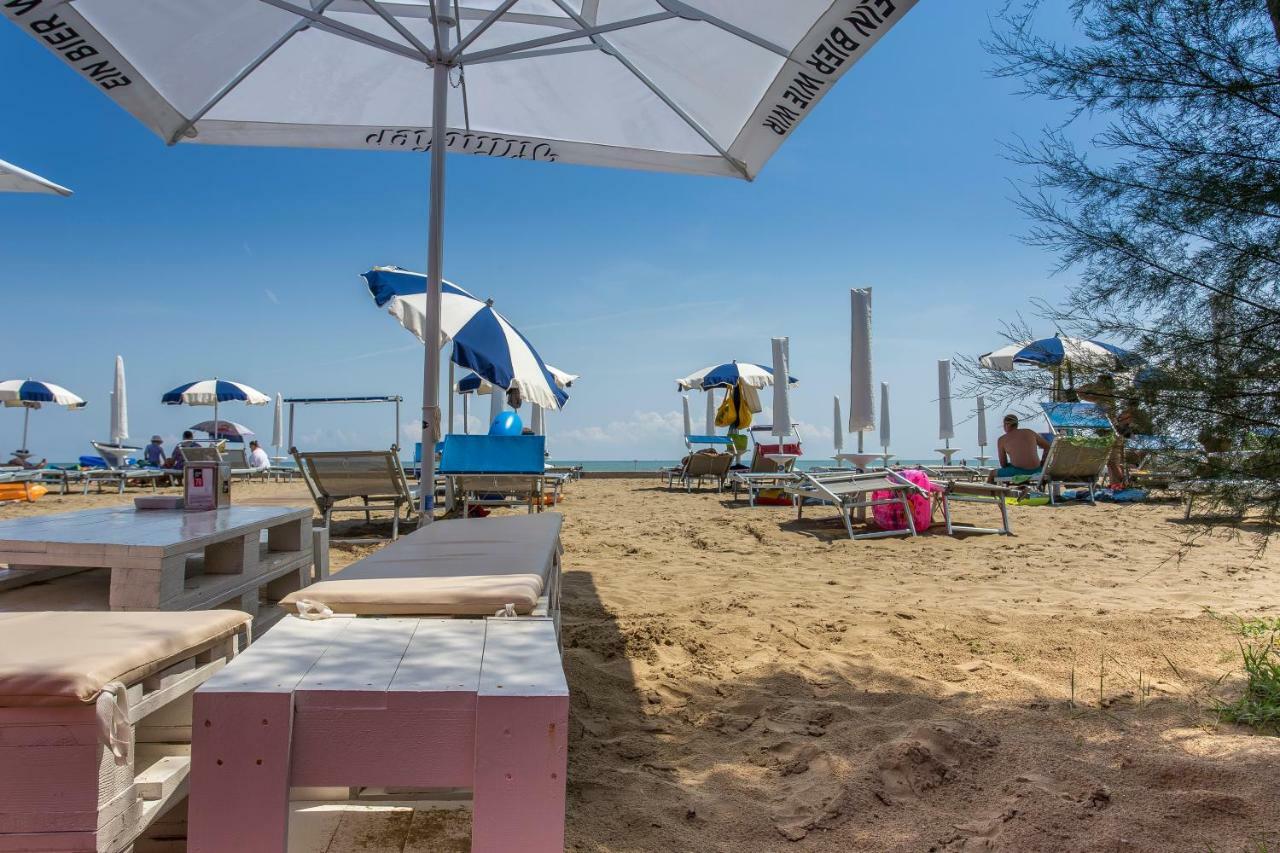 Ginepri Lido Altanea Apartment Caorle Exterior photo